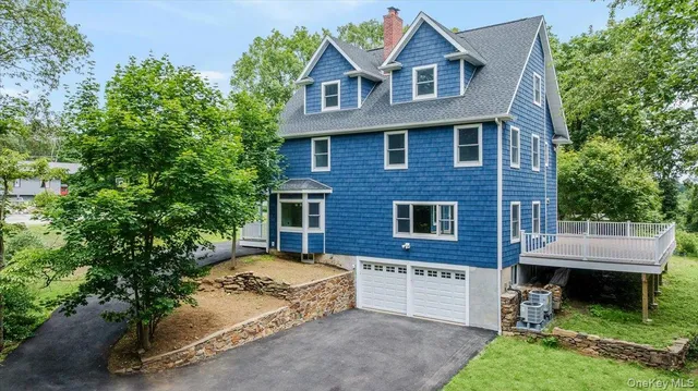 $899,000 | 35 Summit Drive, Mahopac, NY 10541