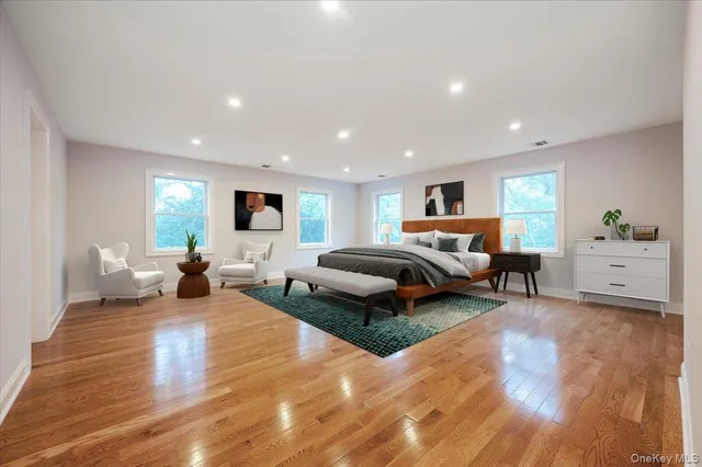 $899,000 | 35 Summit Drive, Mahopac, NY 10541