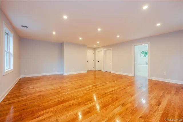 $899,000 | 35 Summit Drive, Mahopac, NY 10541