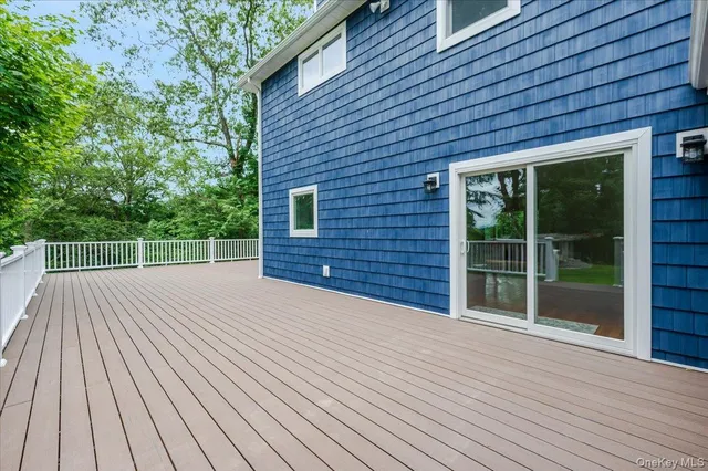 $899,000 | 35 Summit Drive, Mahopac, NY 10541