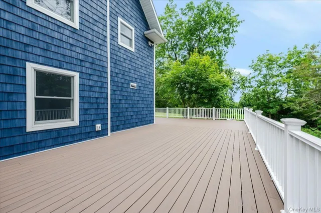 $899,000 | 35 Summit Drive, Mahopac, NY 10541