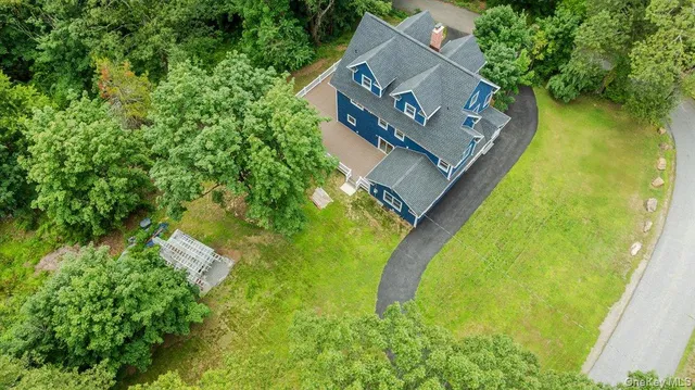 $899,000 | 35 Summit Drive, Mahopac, NY 10541