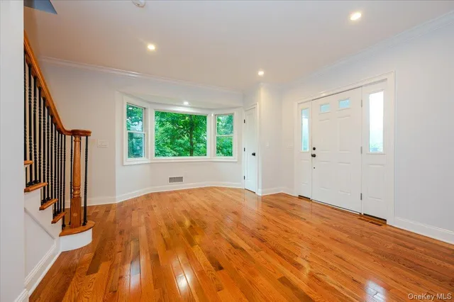 $899,000 | 35 Summit Drive, Mahopac, NY 10541