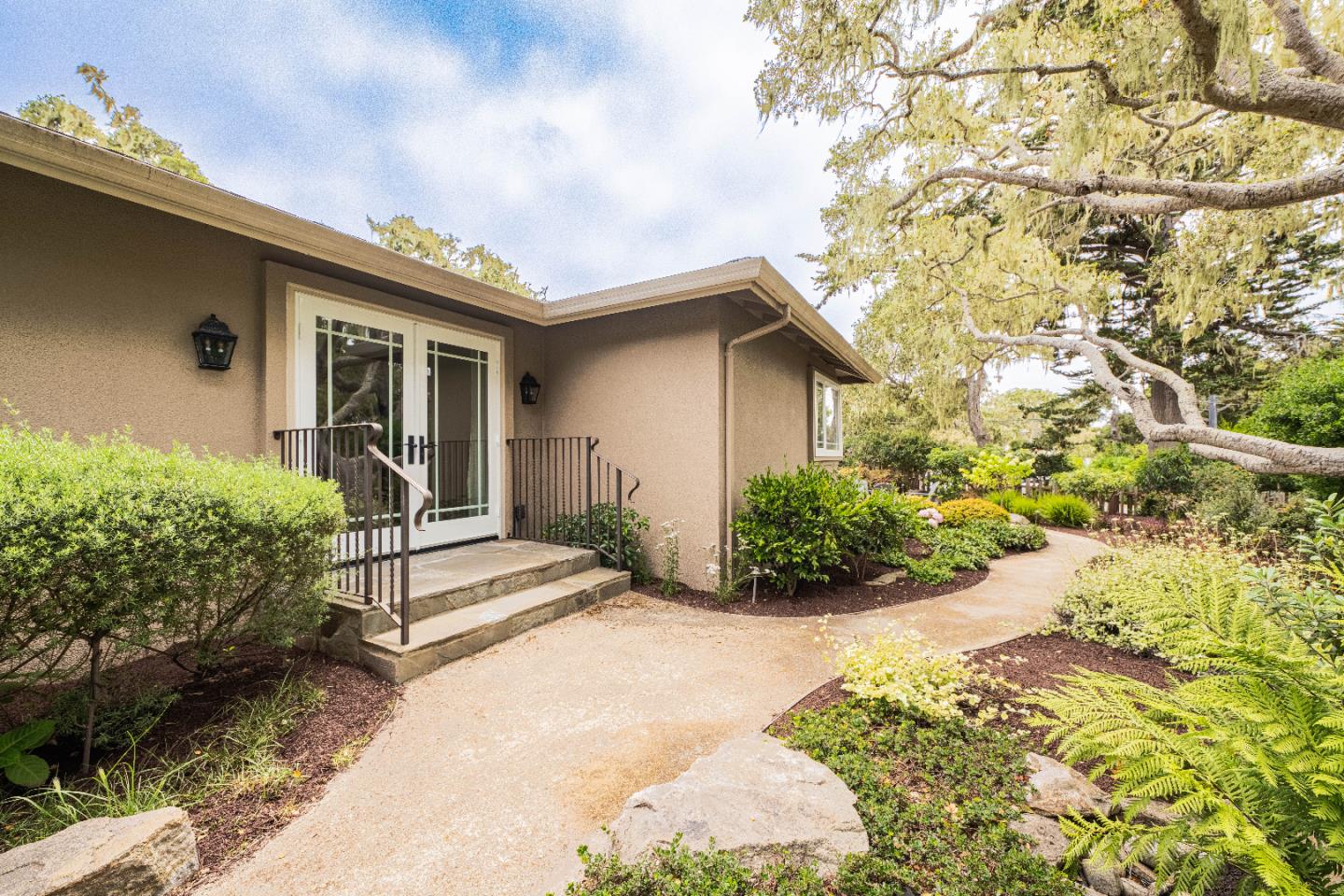 1067 Sawmill Gulch Road Pebble Beach, CA 93953 - Photo 13 of 61 Gallery Image 13