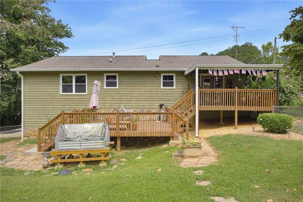 1090 Hickory Road Canton, GA 30115 - Photo 37 of 41 Gallery Image 37