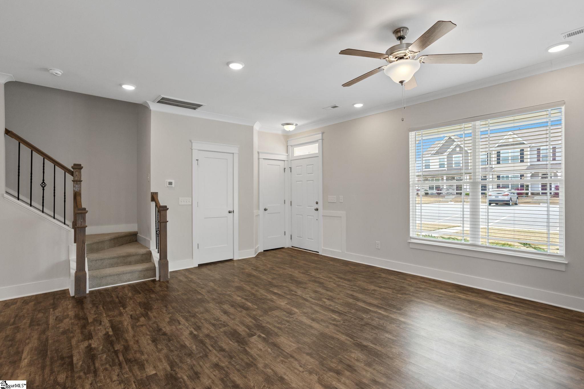 160 Xander Drive Greer, SC 29650 - Photo 6 of 32