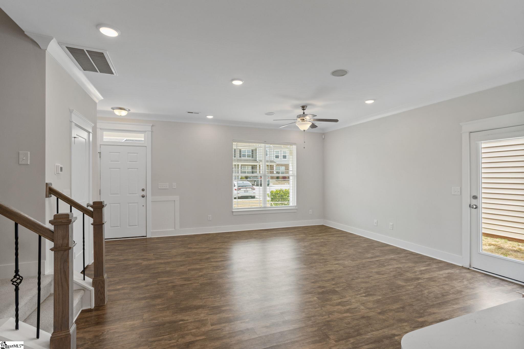 160 Xander Drive Greer, SC 29650 - Photo 7 of 32