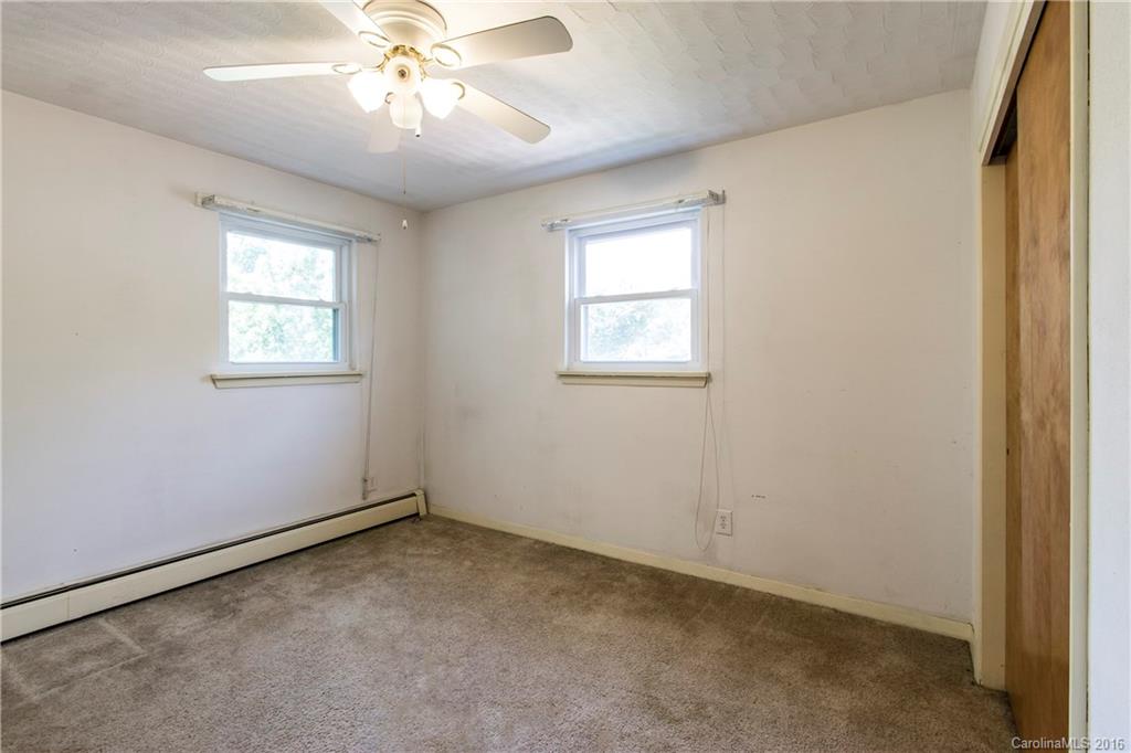 1920 Kool Park Road Northeast Hickory, NC 28601 - Photo 14 of 24 Gallery Image 14