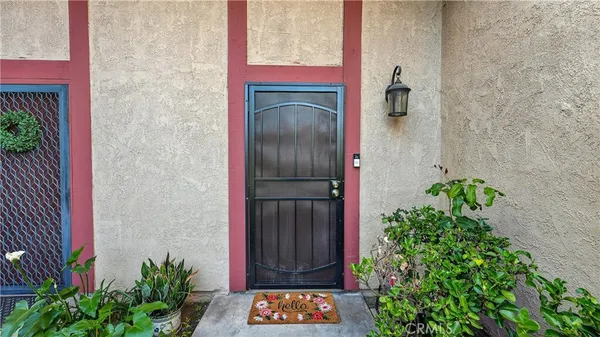 $729,999 | 4304 Lincoln Plaza Way, Cypress, CA 90630