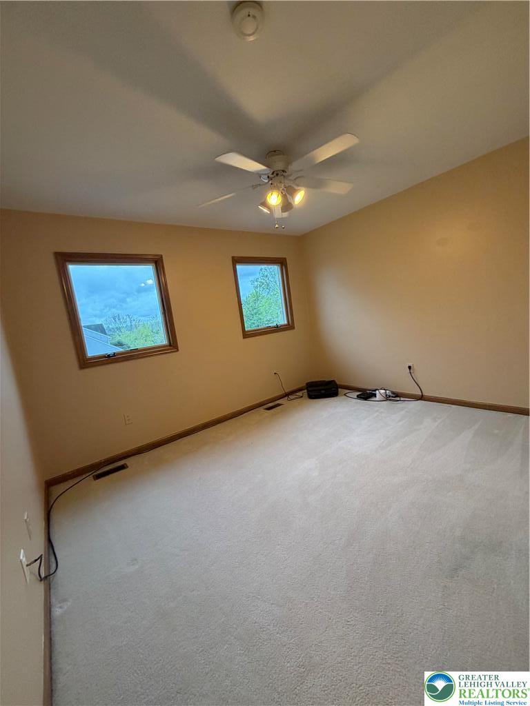 4165 Alder Road Bethlehem, PA 18020 - Photo 14 of 24