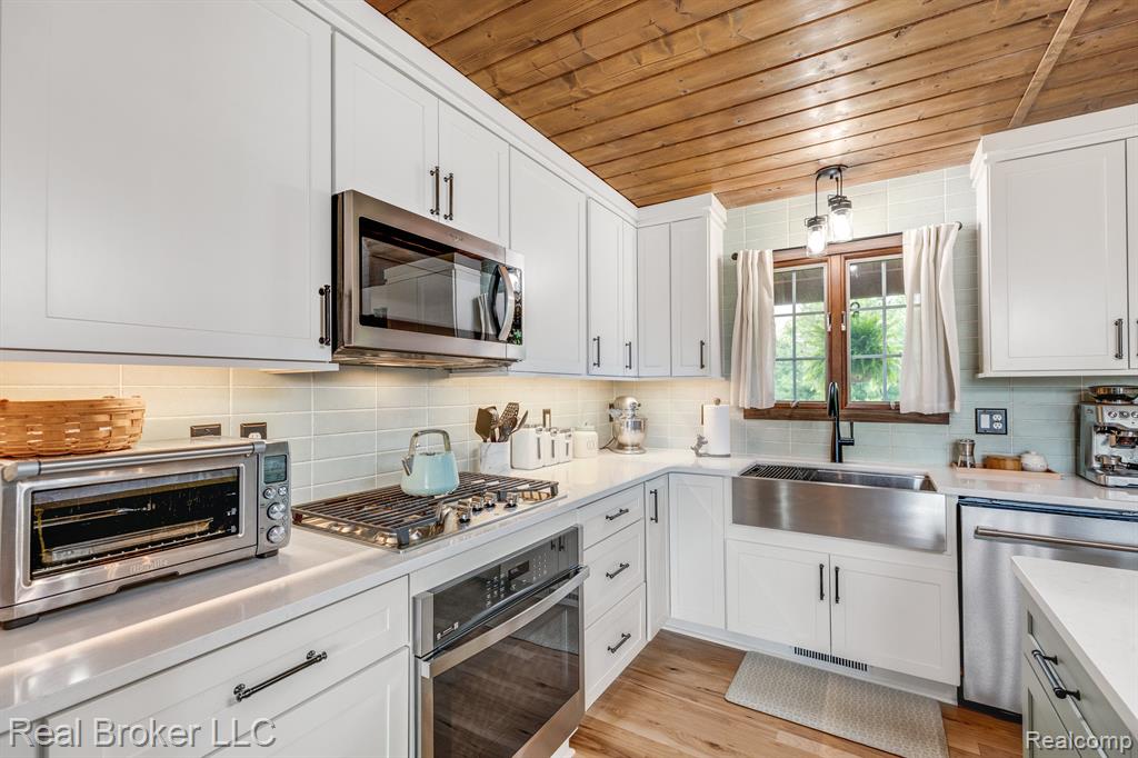 10755 Waterloo-Munith Road Munith, MI 49259 - Photo 11 of 61 Gallery Image 11