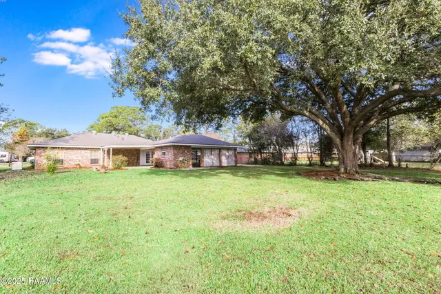 $229,000 | 147 Par Road 607, New Iberia, LA 70563