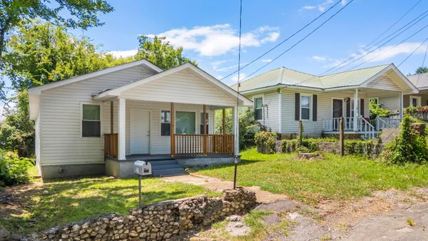 $230,900 | 211 Wilson Street, Rossville, GA 30741