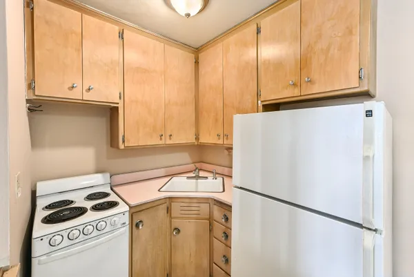 $899,000 | 7007 West Becher Street, West Allis, WI 53219