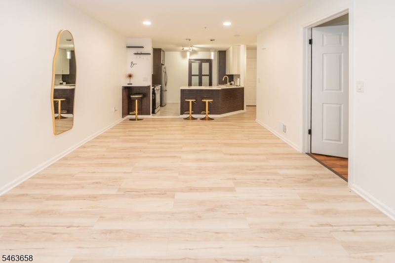 172 Potomac Drive, Unit 172 Bernards, NJ 07920 - Photo 6 of 39 Gallery Image 6