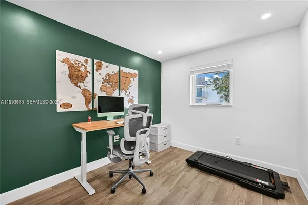 $2,550 | 8609 Southwest 68th Court, Unit 24, Pinecrest, FL 33156