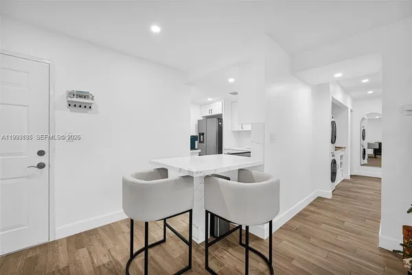 $2,550 | 8609 Southwest 68th Court, Unit 24, Pinecrest, FL 33156