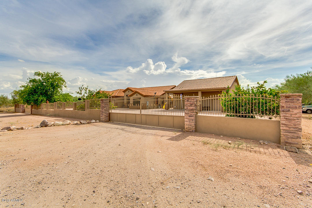 538 South Boyd Road Apache Junction, AZ 85119 - Photo 2 of 53 01-Boyd
