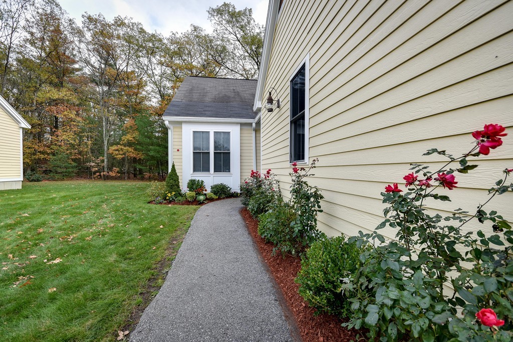 49 Whispering Brook Road, Unit 49 Marlborough, MA 01752 - Photo 24 of 27 Gallery Image 24