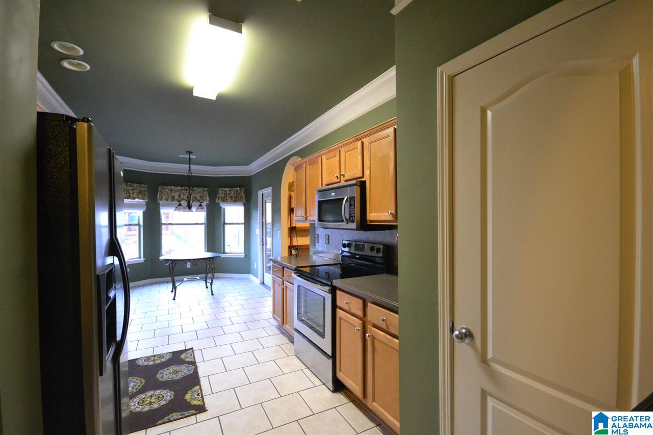 653 Barkley Circle Alabaster, AL 35007 - Photo 8 of 33