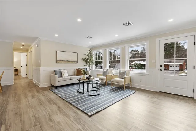 $649,900 | 4 Richard Road, Hudson, MA 01749