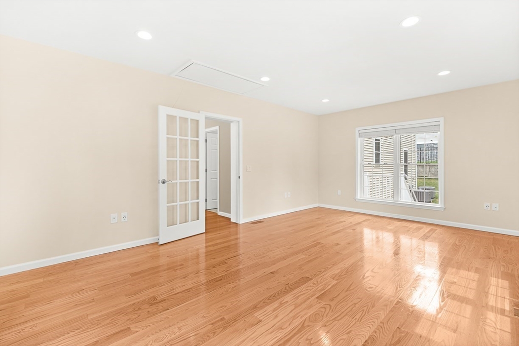 18 Grant Road Winchester, MA 01890 - Photo 6 of 42