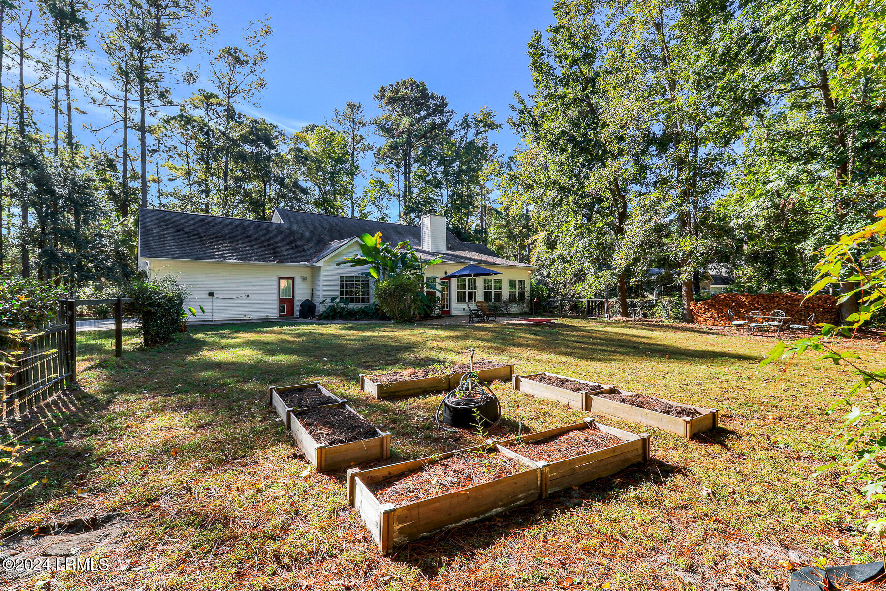 109 Wade Hampton Drive Beaufort, SC 29907 - Photo 35 of 37 109 Wade Hampton_-35