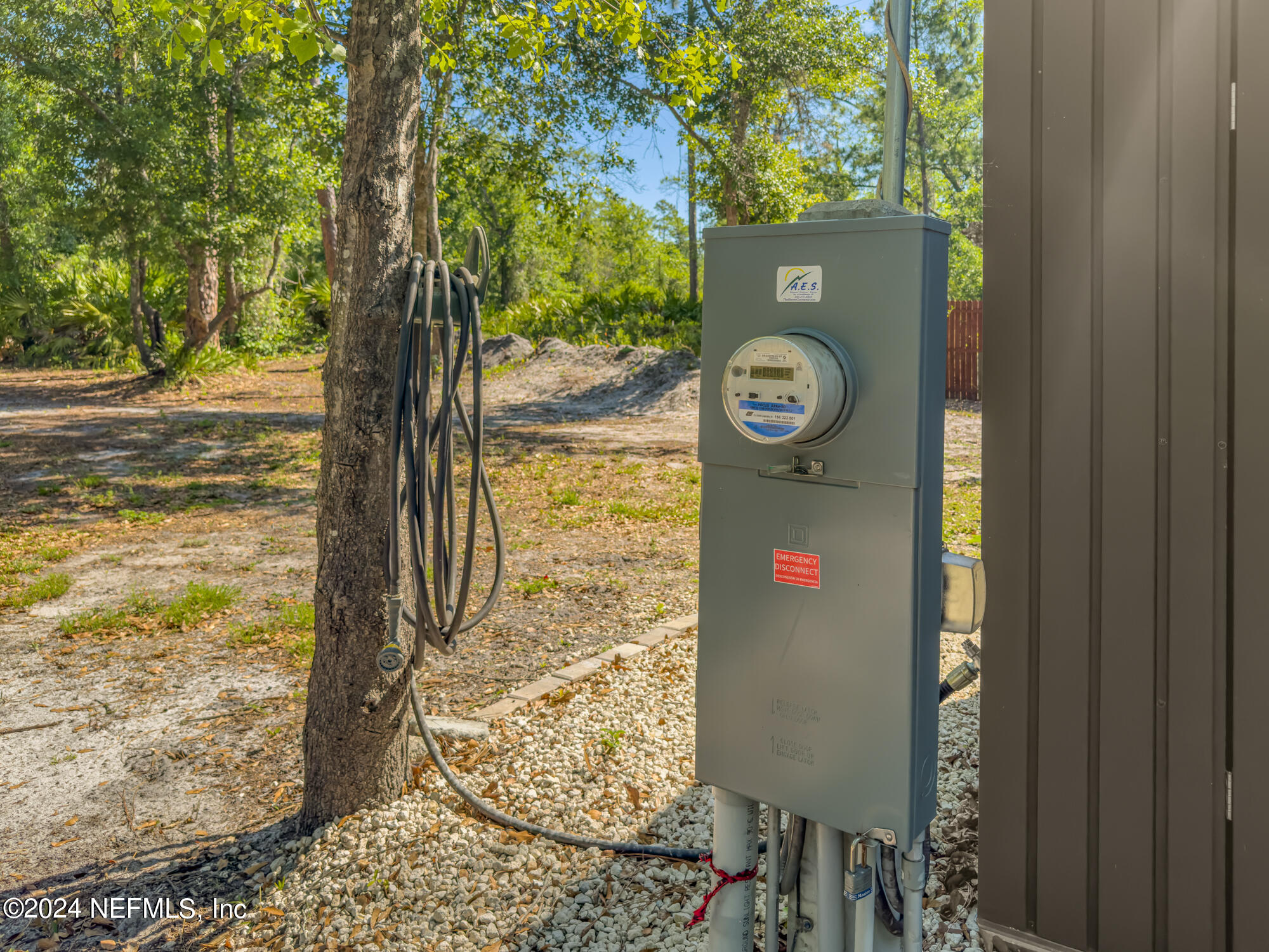 216 Comer Road Palatka, FL 32177 - Photo 7 of 45 POWER POLE-220AMP