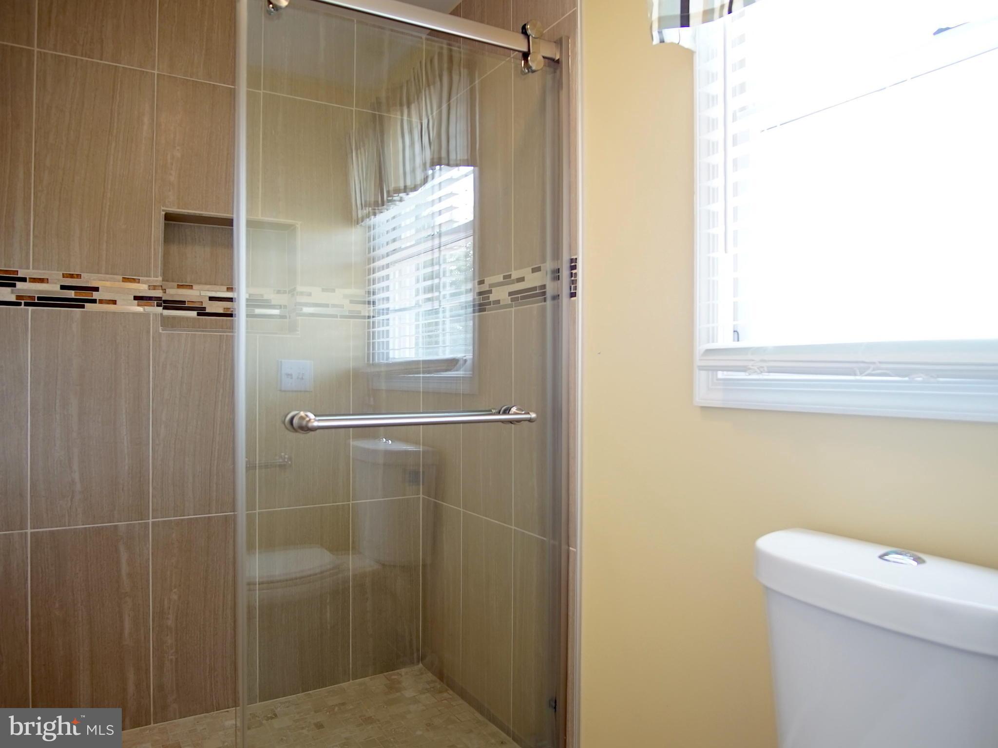 1201 Horizon Road Mount Airy, MD 21771 - Photo 18 of 30 Bath (Master)