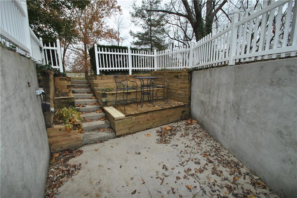 2104 Davis Road Indianapolis, IN 46239 - Photo 22 of 30 Gallery Image 22