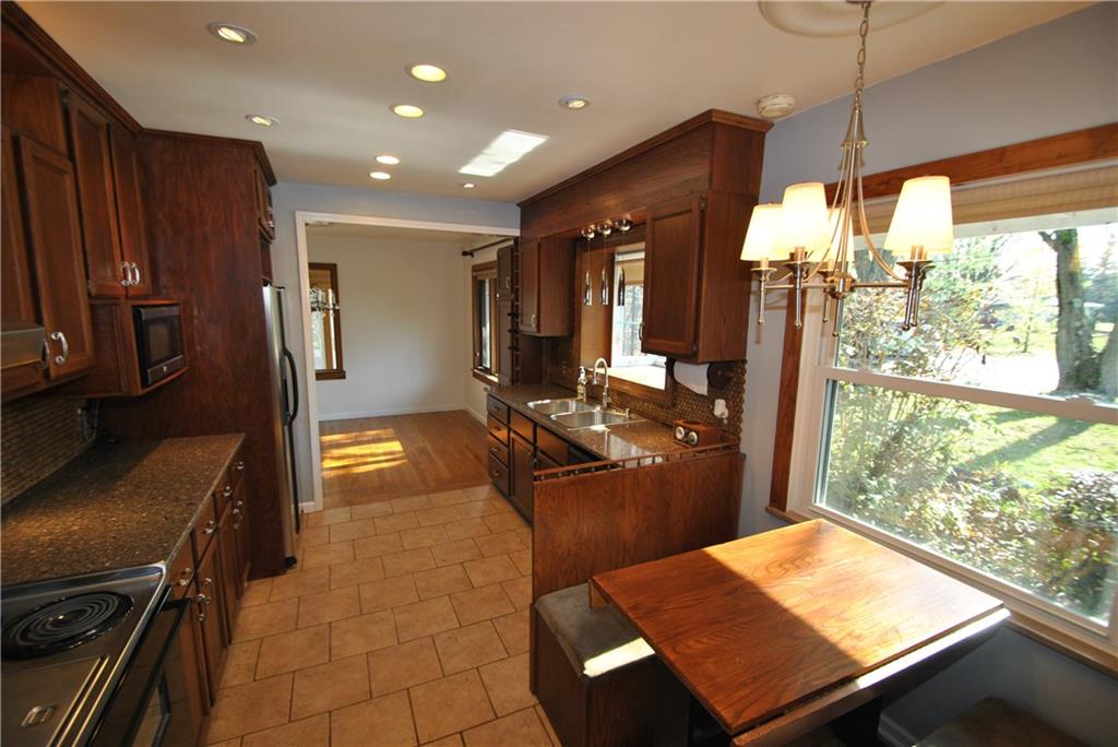 2104 Davis Road Indianapolis, IN 46239 - Photo 5 of 30 Gallery Image 5