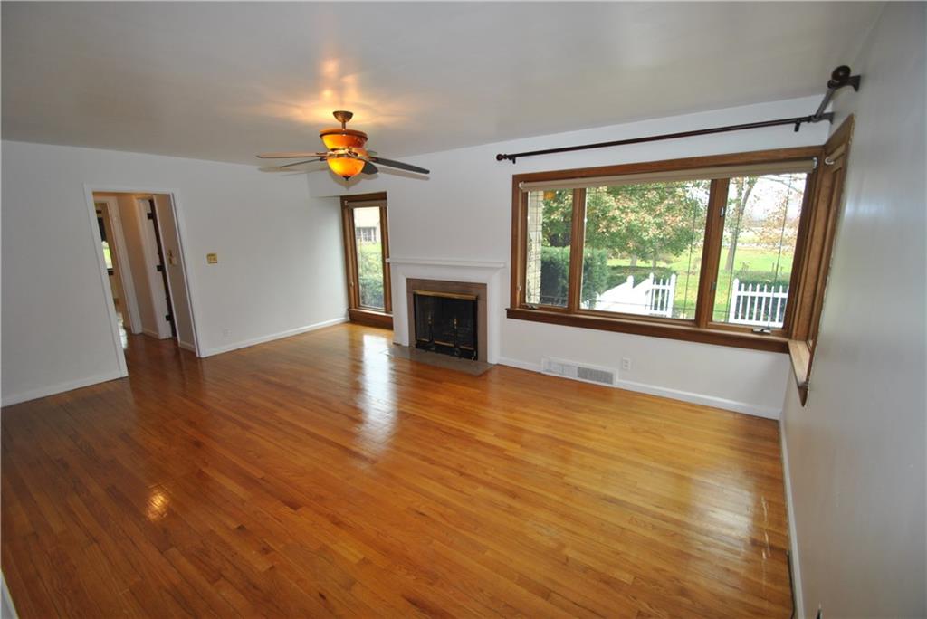 2104 Davis Road Indianapolis, IN 46239 - Photo 9 of 30 Gallery Image 9