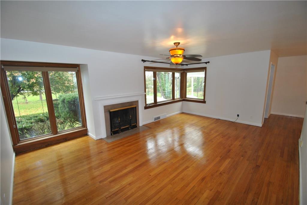 2104 Davis Road Indianapolis, IN 46239 - Photo 10 of 30 Gallery Image 10