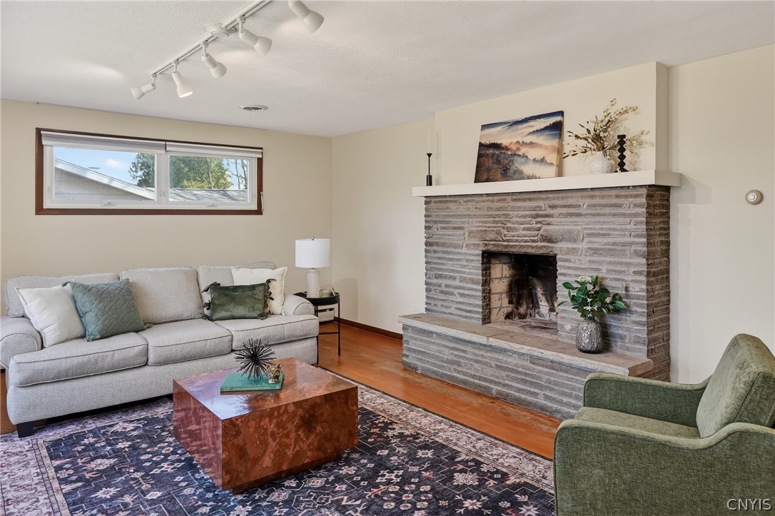 226 Ridgecrest Road De Witt, NY 13214 - Photo 18 of 49