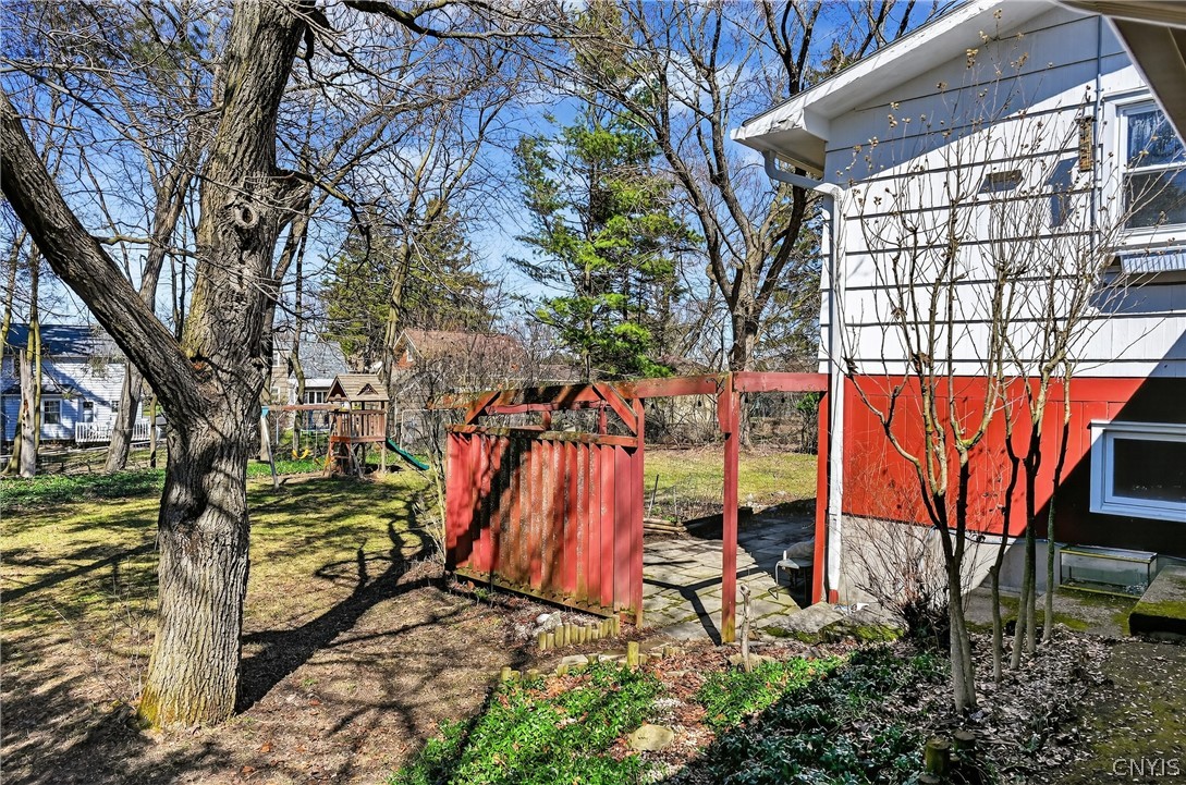 226 Ridgecrest Road De Witt, NY 13214 - Photo 47 of 49