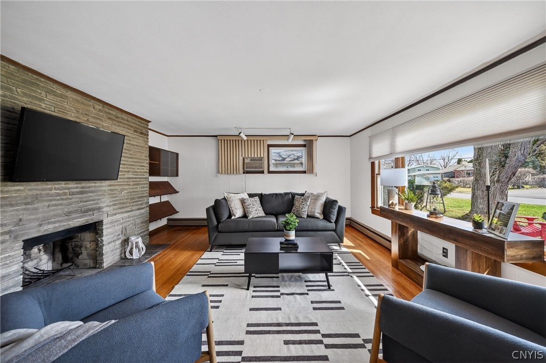 226 Ridgecrest Road De Witt, NY 13214 - Photo 6 of 49 First level den