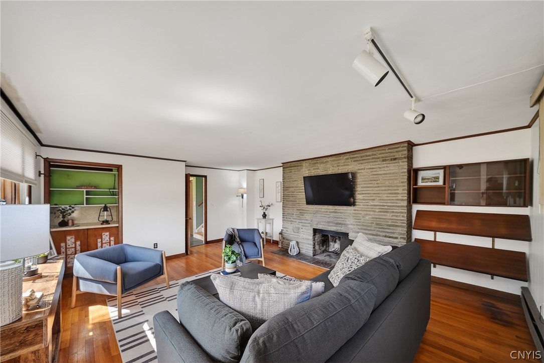 226 Ridgecrest Road De Witt, NY 13214 - Photo 10 of 49