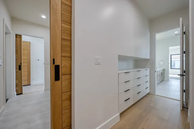 $824,999 | 10729 South Lake Mist Lane, Willis, TX 77318