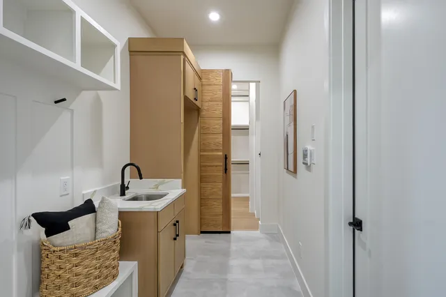 $824,999 | 10729 South Lake Mist Lane, Willis, TX 77318