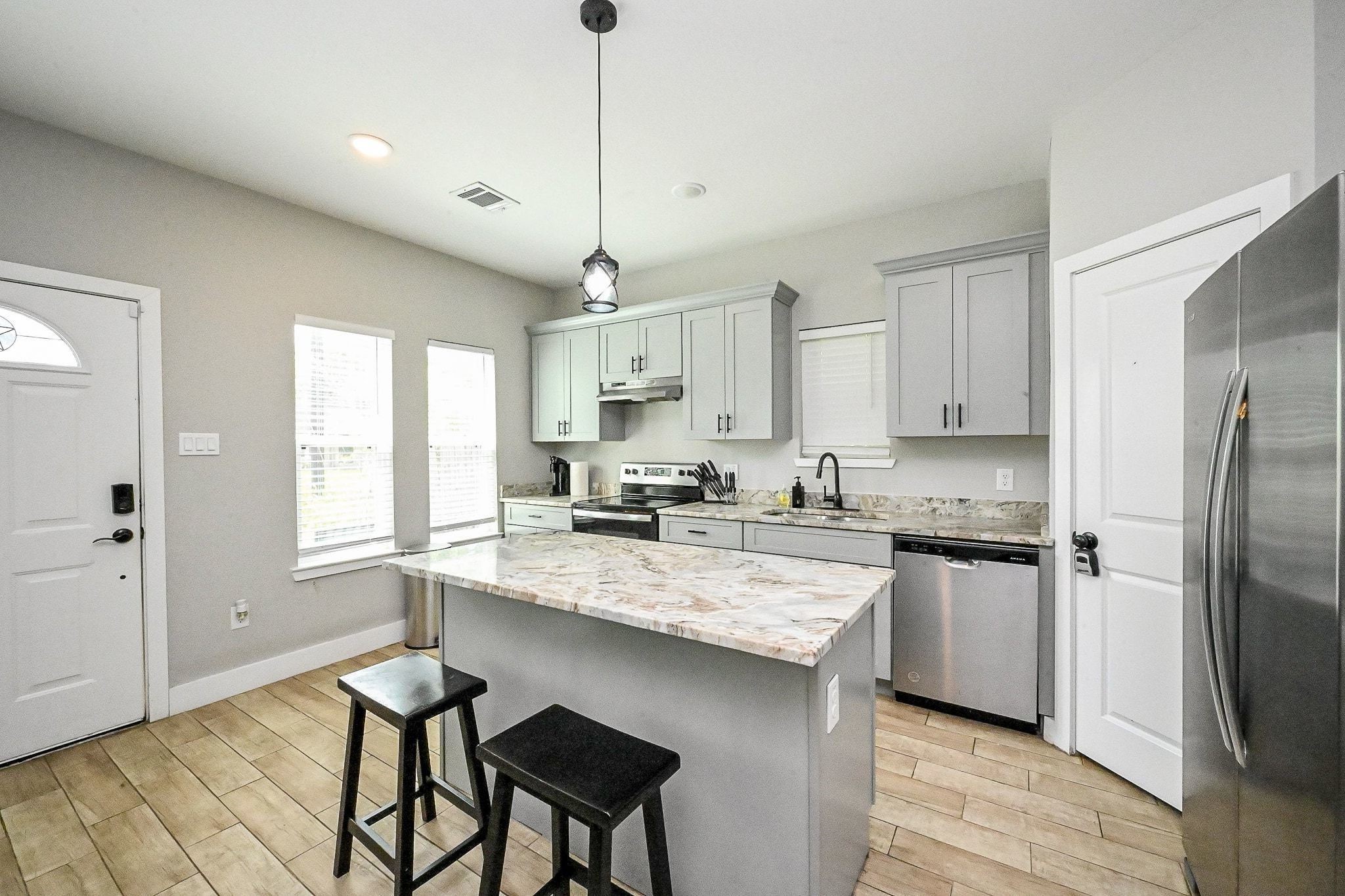 5007 Briscoe Street, Unit A Houston, TX 77033 - Photo 6 of 16 Open Concept Kitchen