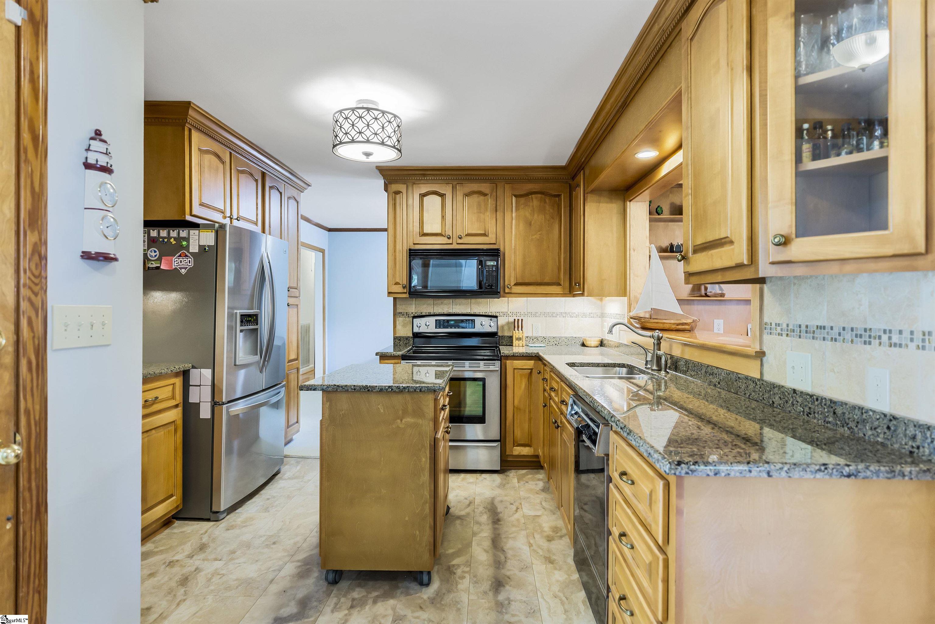 321 Buchanan Circle Pendleton, SC 29670 - Photo 7 of 24