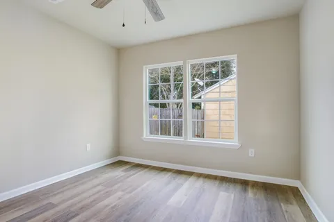 $225,000 | 1120 17th Avenue North, Texas City, TX 77590