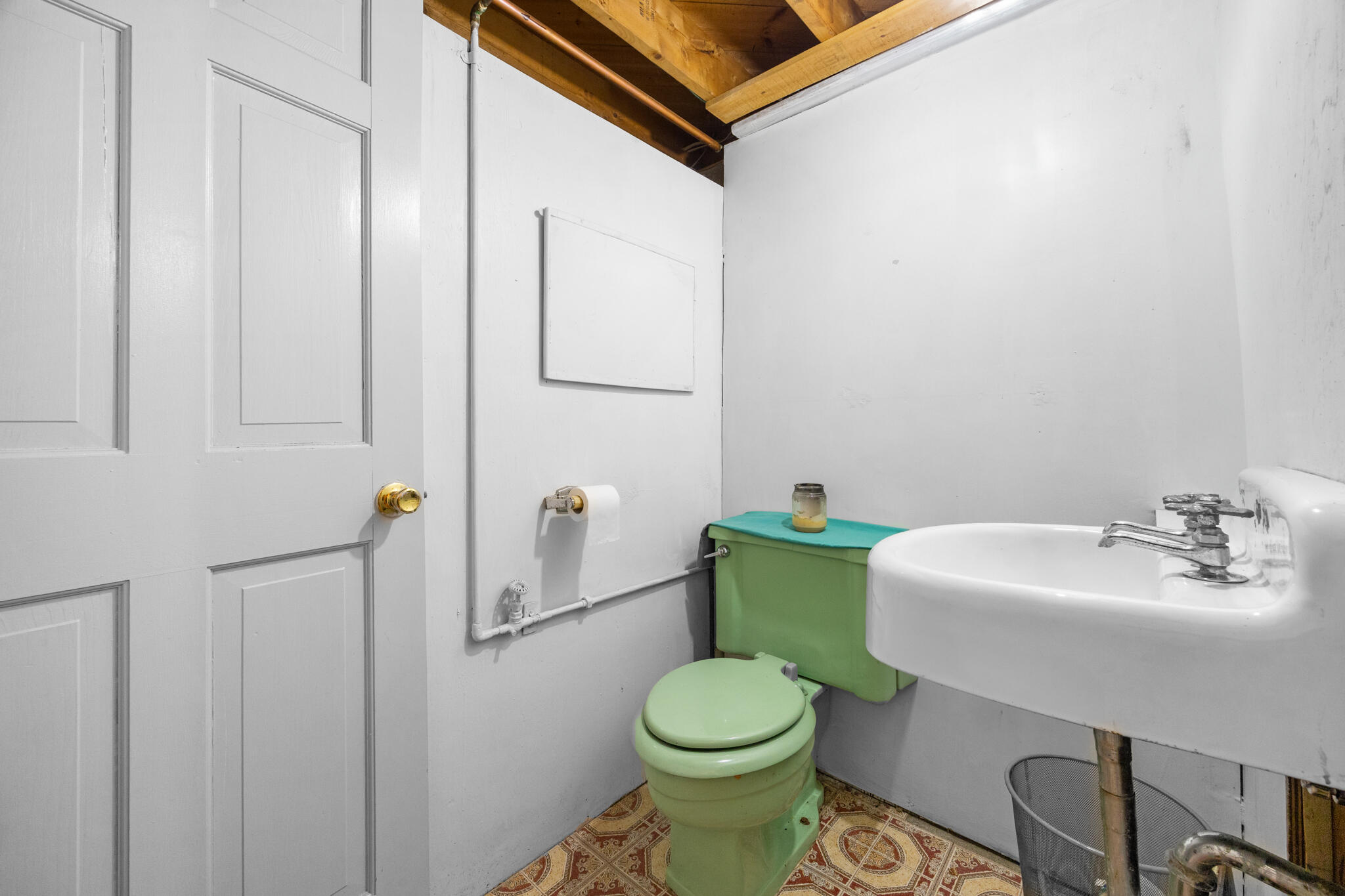 97 Forest Avenue Orono, ME 04473 - Photo 48 of 50 INTERIOR-46