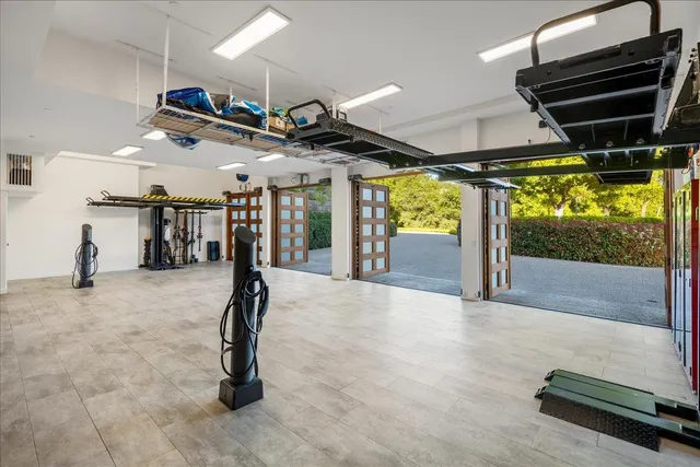 $18,950,000 | 20078 Goetting Court, Saratoga, CA 95070