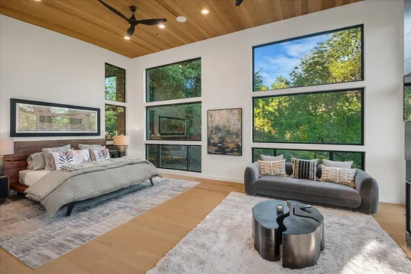$18,950,000 | 20078 Goetting Court, Saratoga, CA 95070