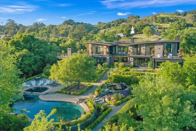 $18,950,000 | 20078 Goetting Court, Saratoga, CA 95070