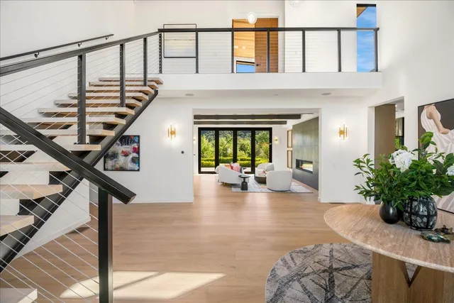 $18,950,000 | 20078 Goetting Court, Saratoga, CA 95070