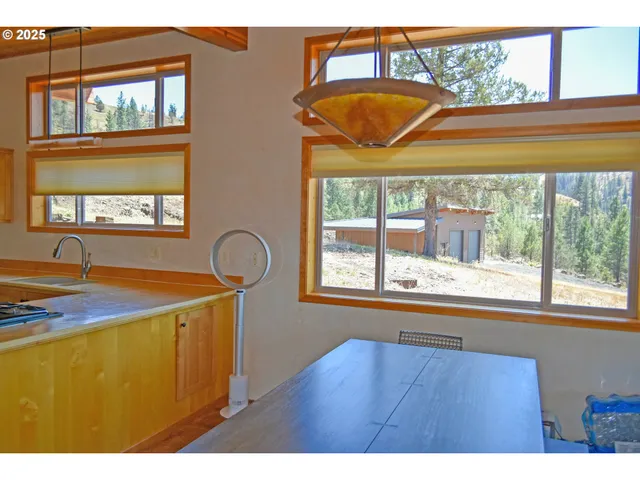 a view of an entryway