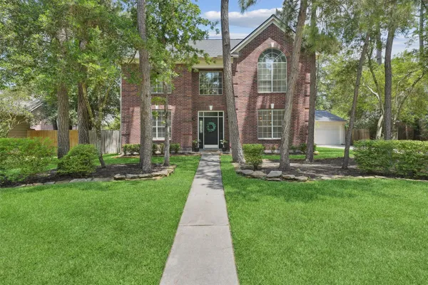 $680,000 | 74 West Summer Storm Circle, The Woodlands, TX 77381