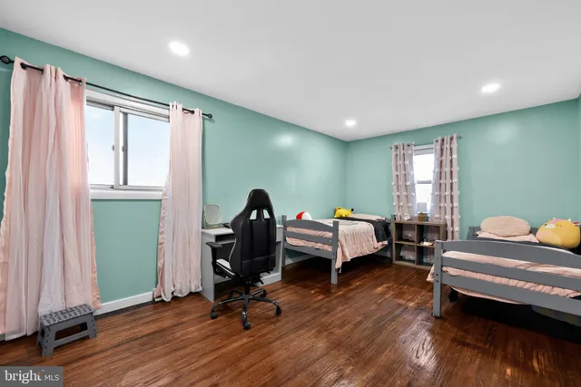 $475,000 | 550 Penn Avenue, Glenside, PA 19038